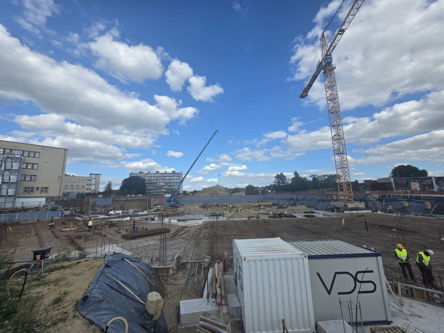 Panorama of the hospital construction site and its logistics.